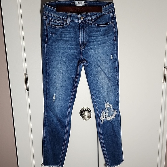 PAIGE Denim - Paige jeans. Hoxton Ankle. Distressed